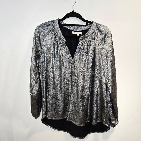 Xirena Farrah Top Women's XS Metallic Silver Gray Long Sleeve 100% Polyester Blo - Picture 1 of 6